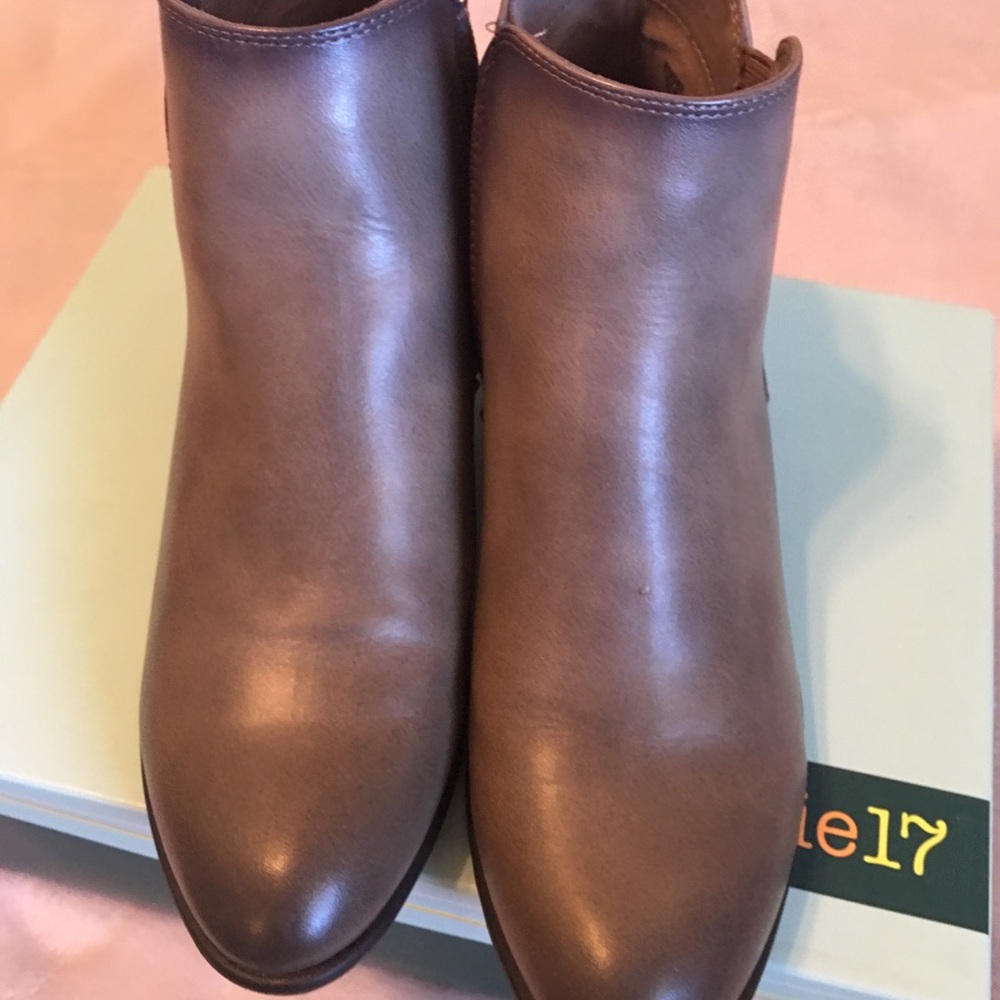 Women’s boots